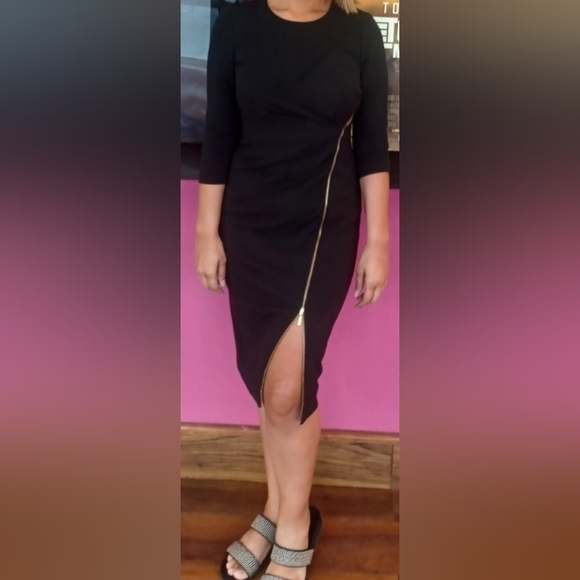 Calvin Klein Asymmetrical Exposed Zip Front Sheath Dress Size 6 Black Original - Picture 2 of 5